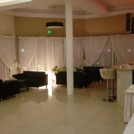Restauracja Graal Гостевой дом 3*